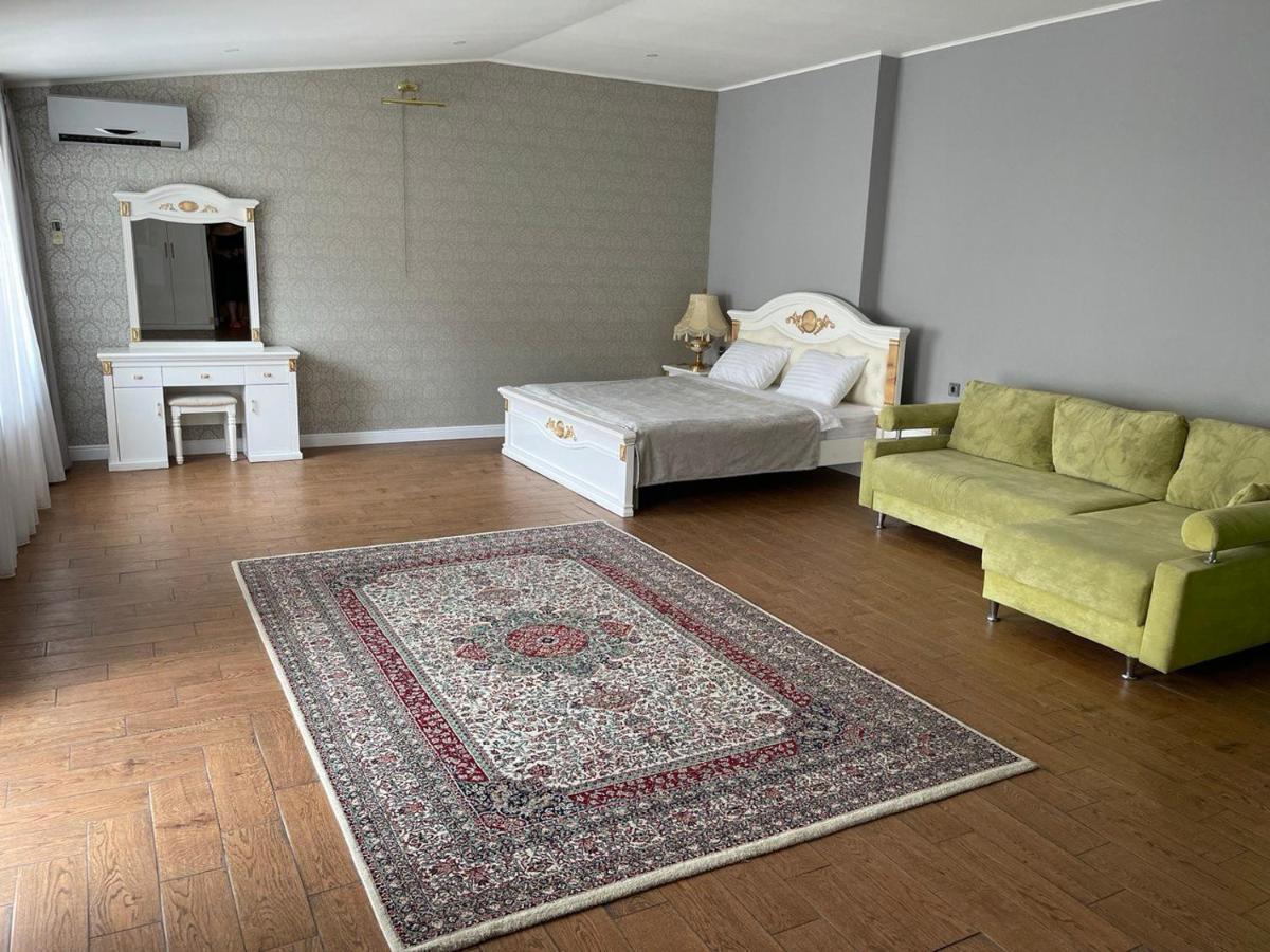 Club City House Klumba Apartment Odesa Exterior foto
