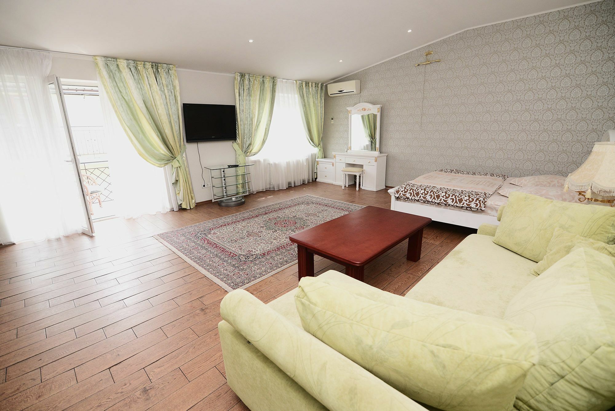 Club City House Klumba Apartment Odesa Exterior foto